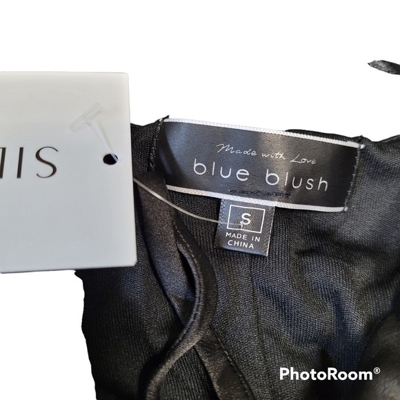 Blue Blush Black Satin Lace Up Tie Front Off The Shoulders Crop Top - Picture 5 of 10